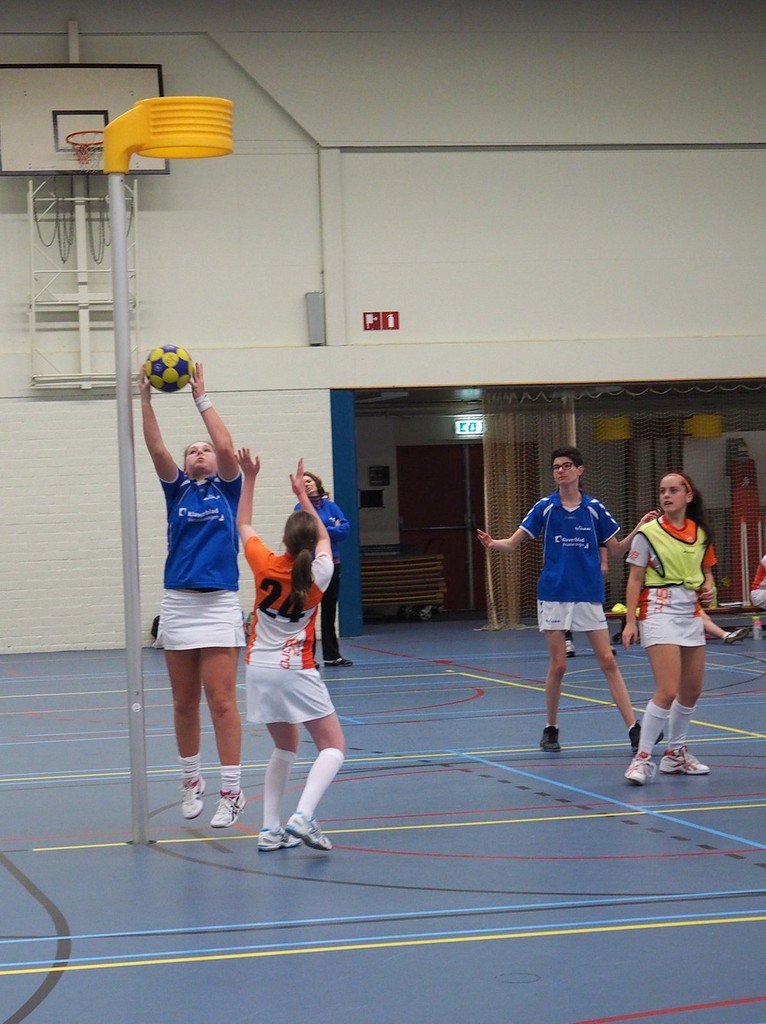 Korfbal B2_19 december-015.jpg